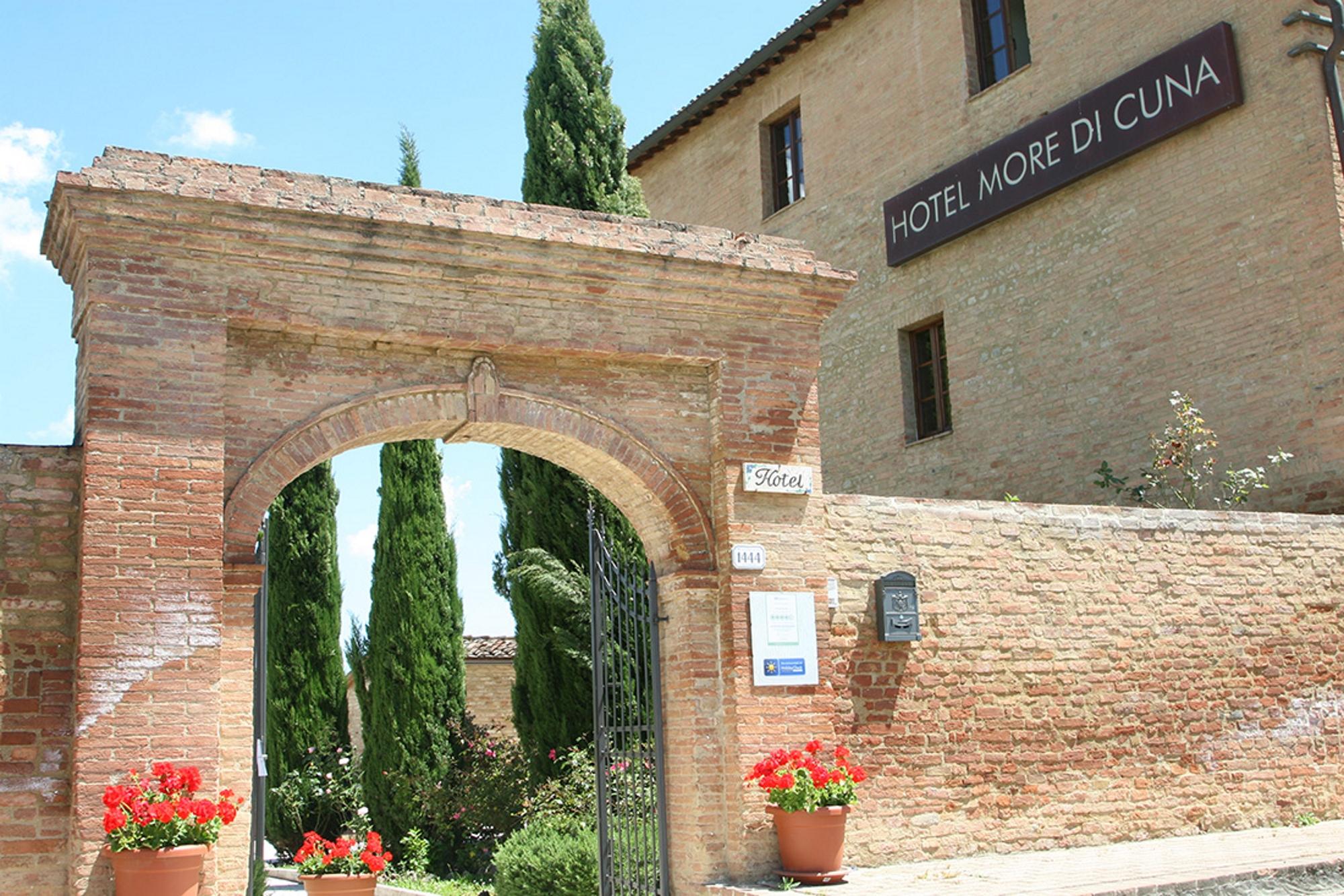 Hotel More Di Cuna Monteroni d'Arbia Exterior photo